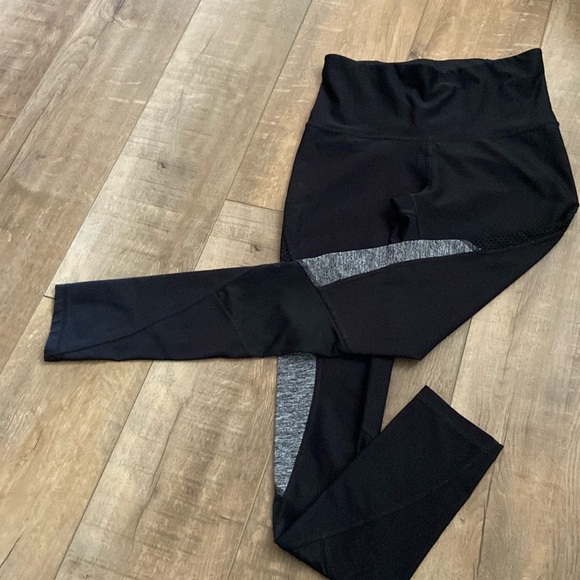 Xersion Mesh Leggings - Picture 1 of 6